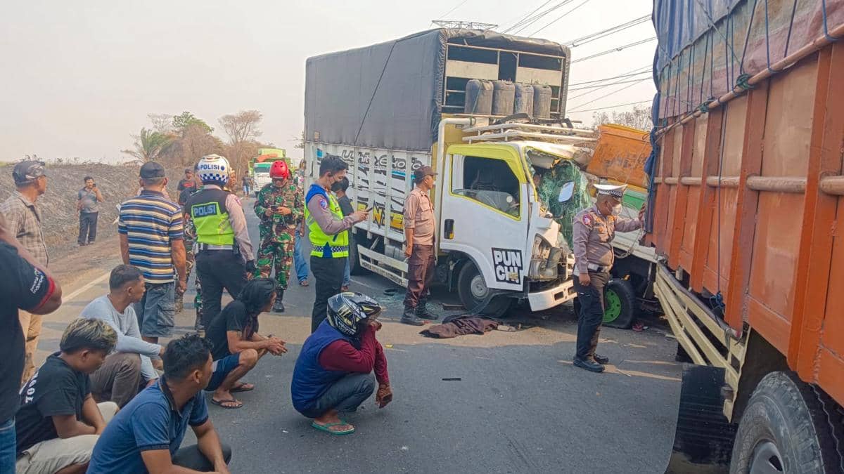 Dua Tewas Kecelakaan Beruntun di Tuba, Dipicu Asap Kebakaran Lahan