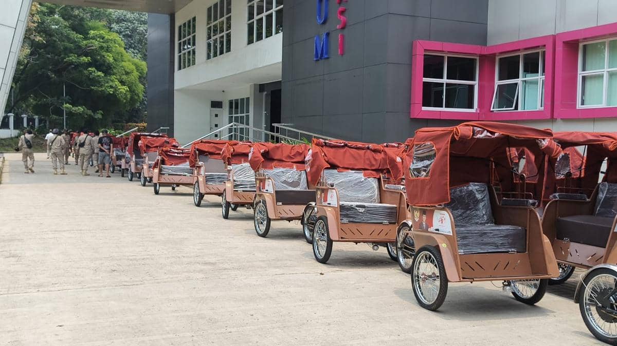 Becak Listrik dari Prabowo Dibagikan di Bogor, Becak Jadul Disita Pemkot