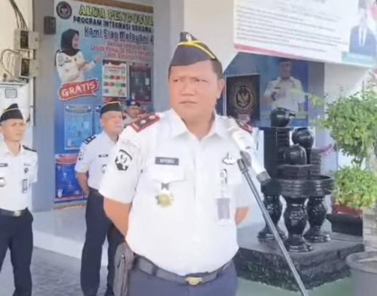Kalapas Kelas IIB Pasir Pangarayan Efendi P Purba dalam potret yang diunggah akun Instagram Lapas Pasir Pangarayan.