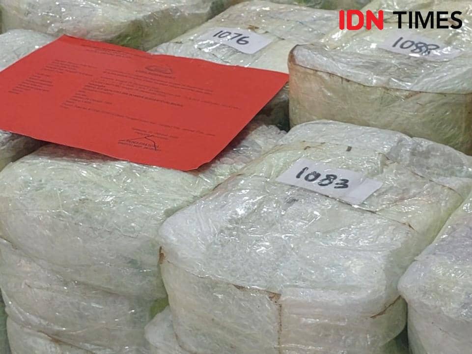 Konferensi pers pengungkapan jaringan narkotika Aceh-Malaysia oleh Polda Lampung. 