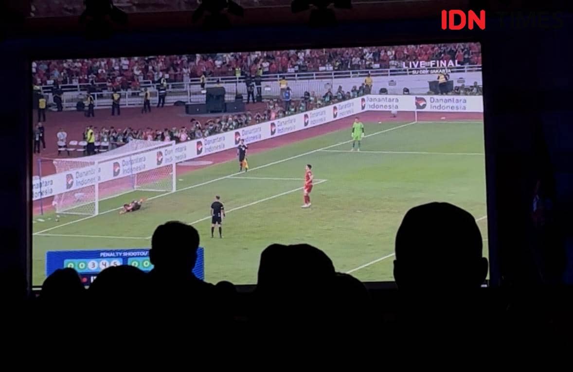 Kemeriahan Nobar Final ASEAN Cup di Medan, Warga: Akhirnya Juara Juga!