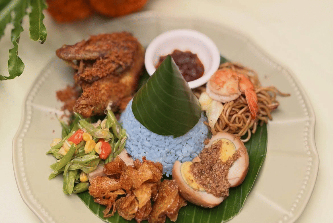 4 Kuliner Yogyakarta yang Dicoba Bernadya, Gudeg Masuk Lis!