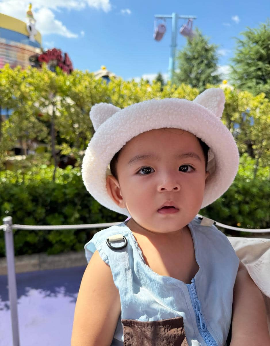 Erika Carlina ajak Andrew liburan di Jepang