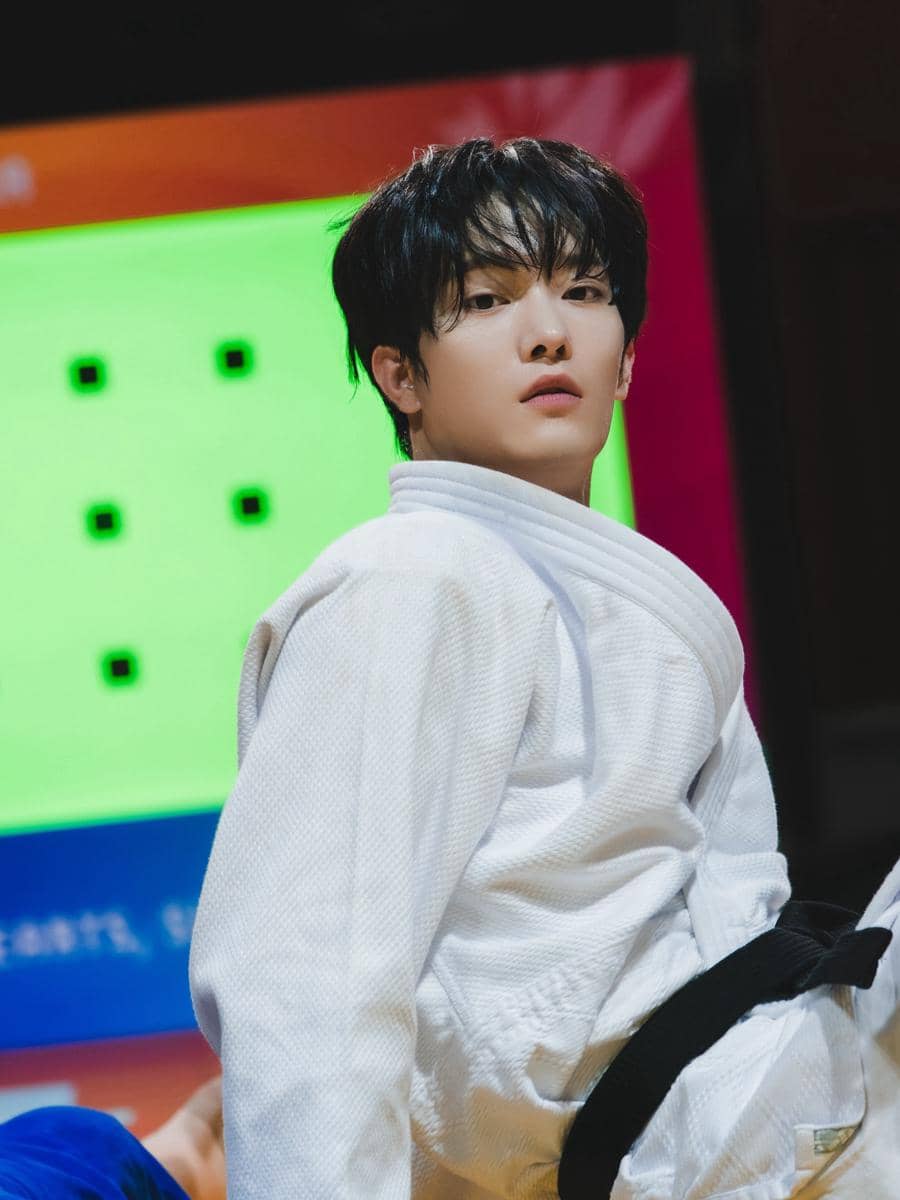 still cuts drama Dive Into You