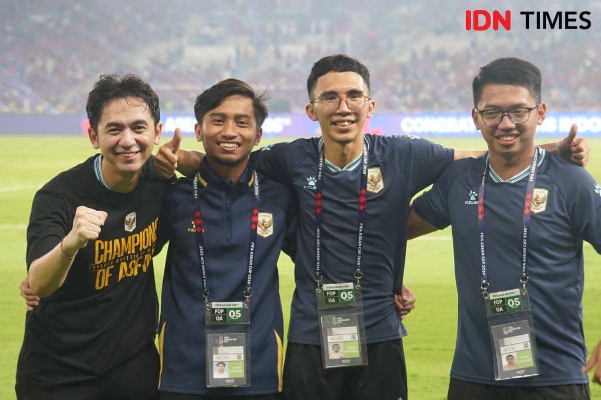 Potret kebahagiaan Timnas Indonesia usai juara FIFA ASEAN Cup 2026. (IDN Times/Sandy Firdaus)