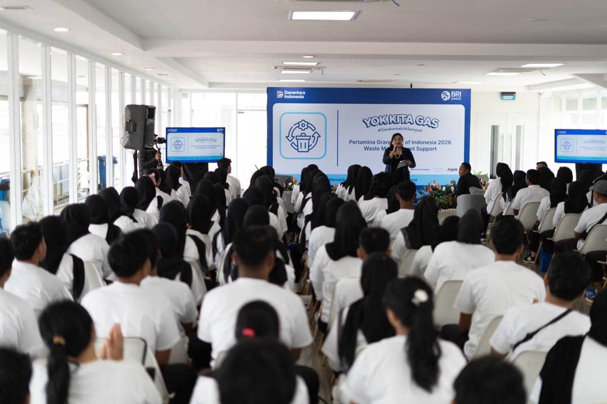 BRI Peduli latih volunteer Mandalika kelola sampah. (Dok.BRI)