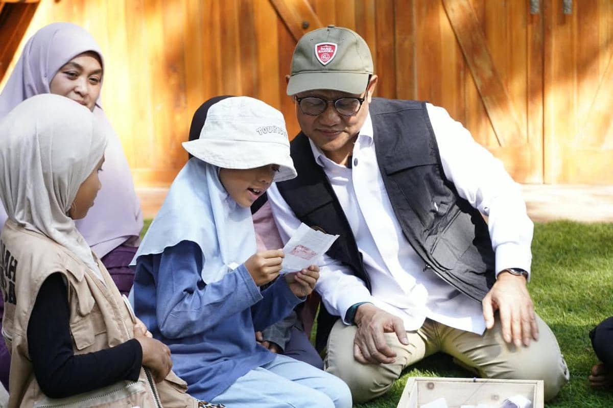 Sambangi Sekolah Rimba, Muhaimin Dorong Pesantren Mandiri Ekonomi