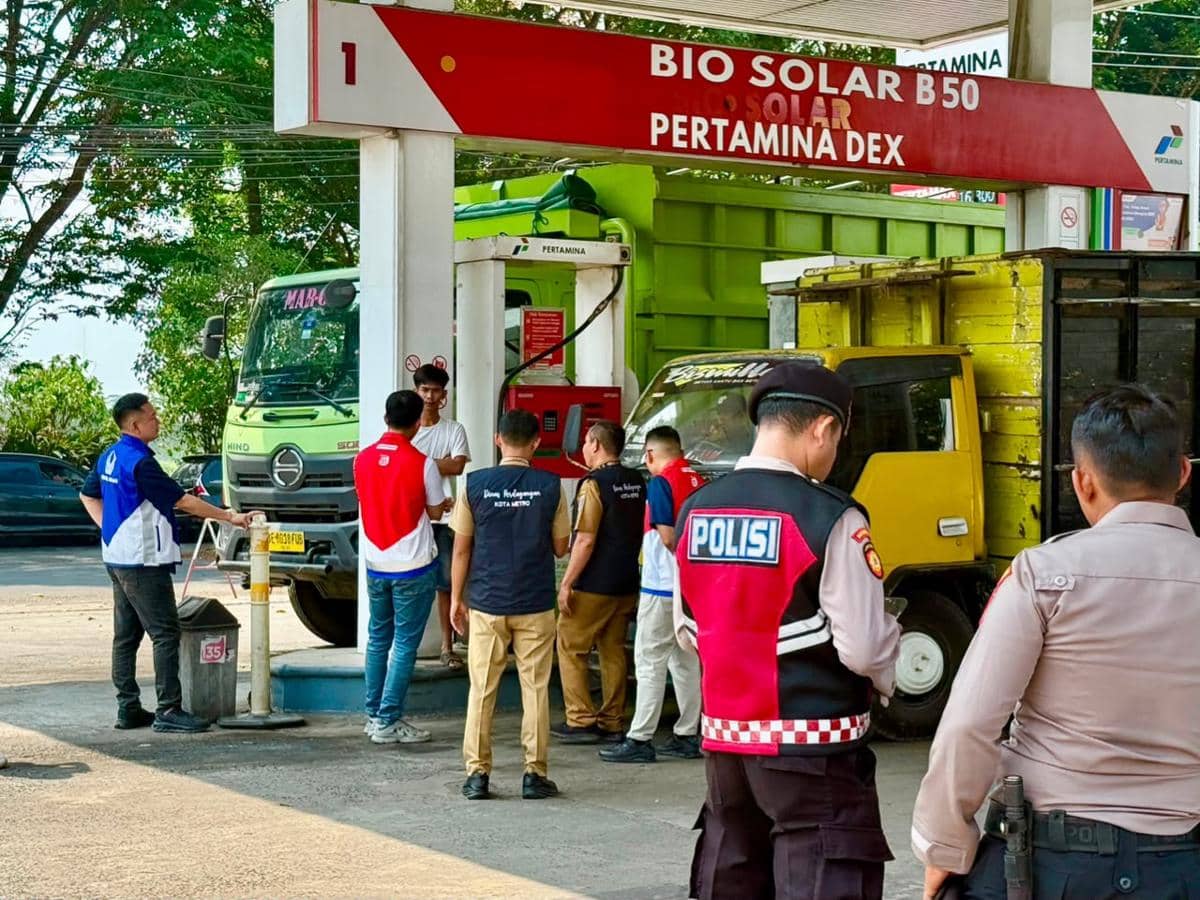 Antrean Kendaran Isi BBM di SPBU Metro, Pertamina Gelar Sidak 