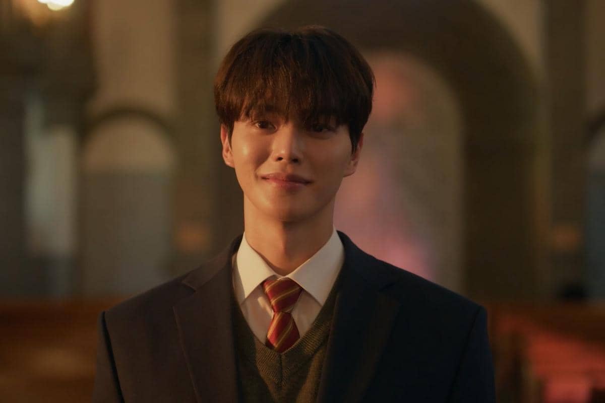 Song Kang di Four Hands, Two Sonatas
