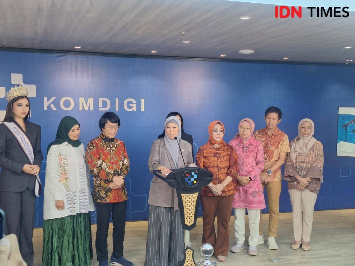 Kemkomdigi: Blokir Akun Saja Tak Cukup Lindungi Anak