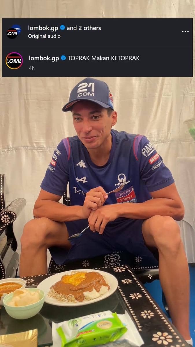 Pembalap MotoGP beraksi mengendarai motor balap di Lombok dalam unggahan akun Instagram lombok.gp.