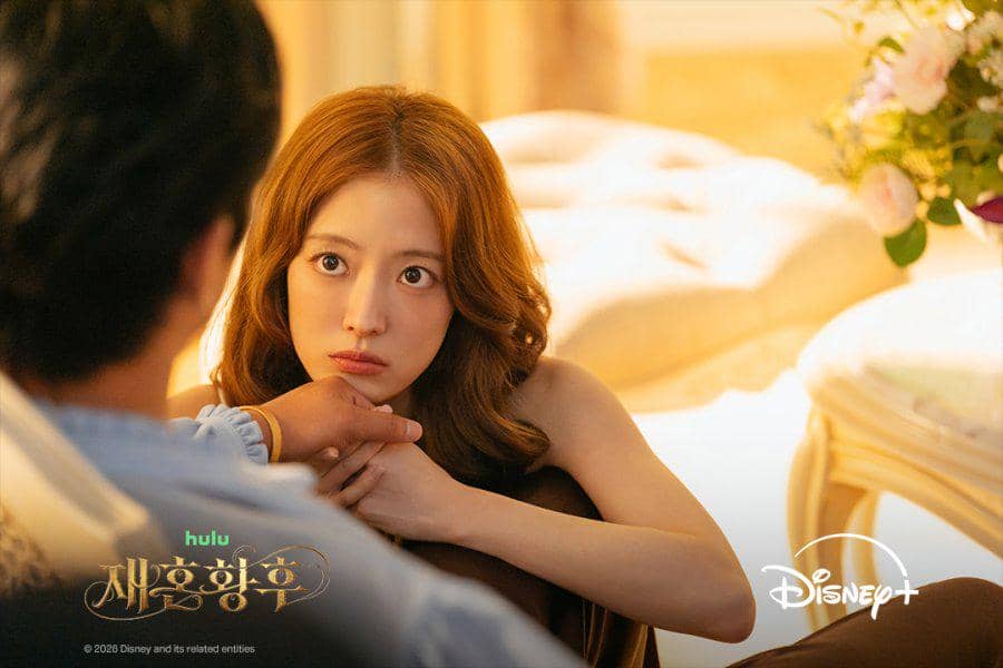 7 Still Cuts Lee Se Young di The Remarried Empress, Jadi Orang Ketiga