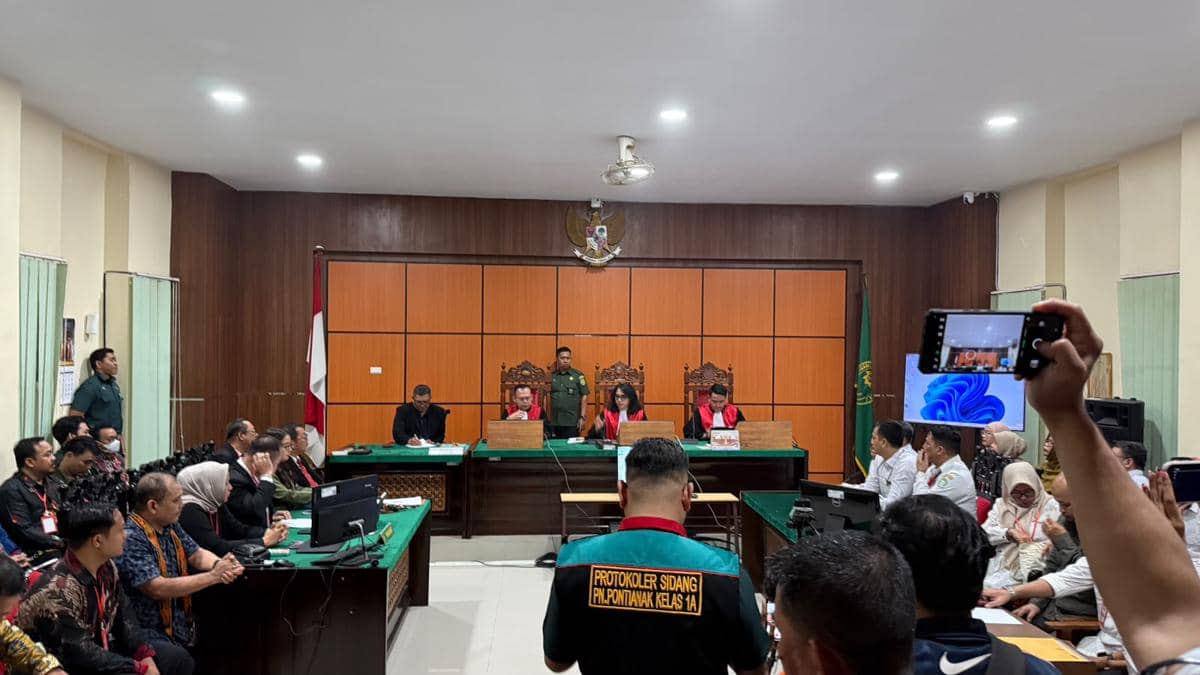 Warga Gugat Dampak Karhutla, Pemerintah Pusat Absen di Sidang Perdana