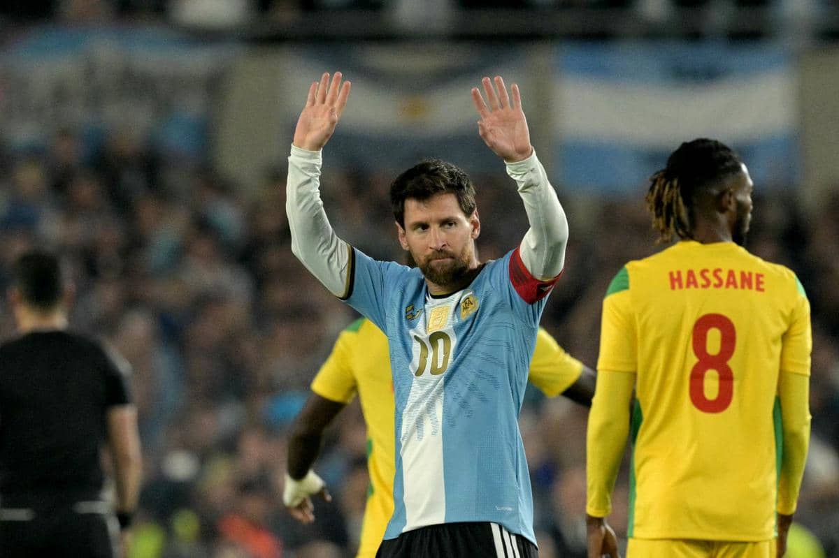 Menit 10 Argentina vs Benin Distop, Suporter Beri Tepuk Tangan Messi
