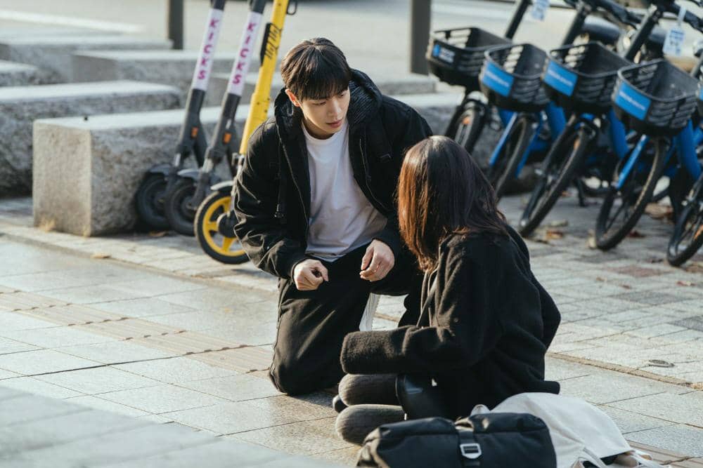7 Hal Menarik dari Drakor Between Steps, Melodrama!