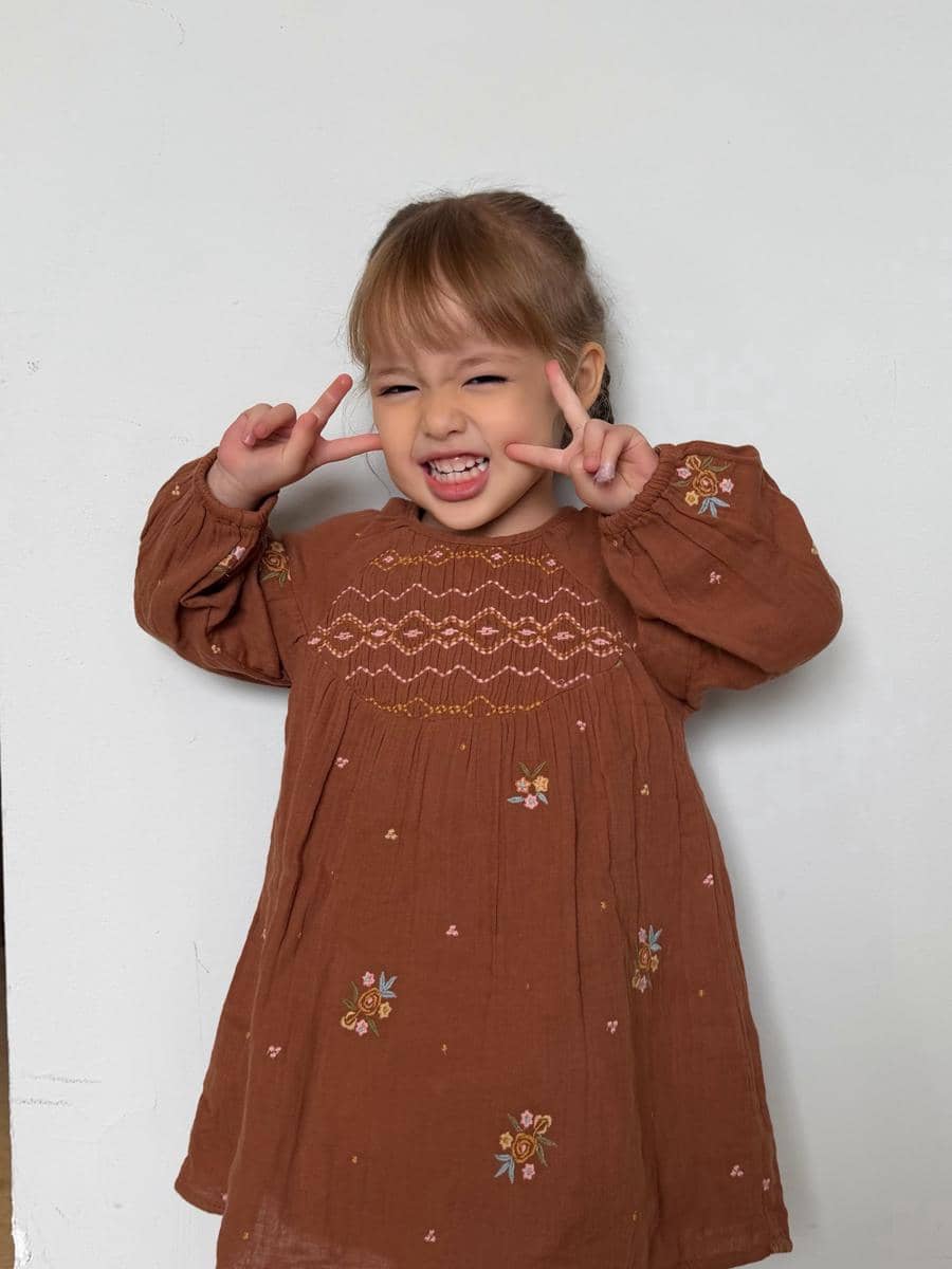 gaya fashion Kamari