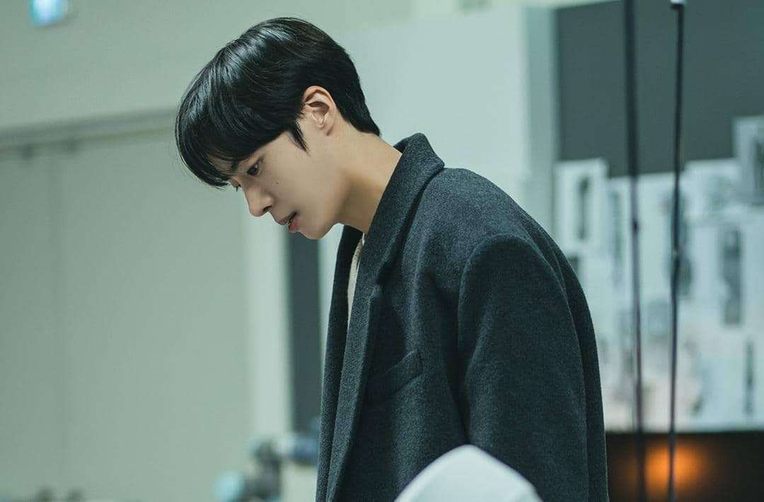 still cut drama Korea Between Steps