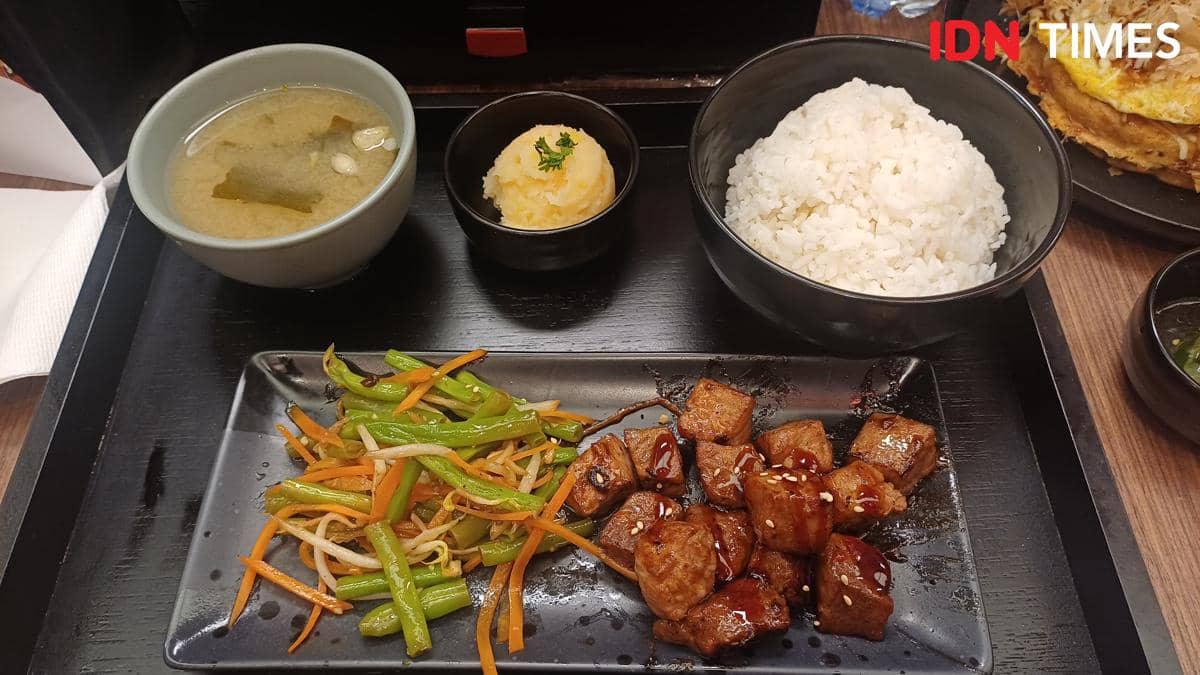 Potret Teishoku Set, Gindaco Yokocho, Central Park Mall, Jakarta Barat