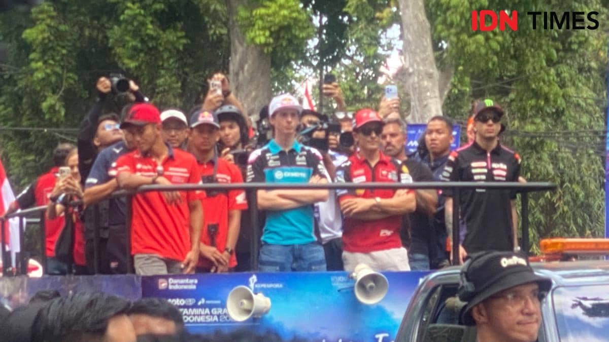 Ribuan Warga Padati Parade MotoGP 2026, Marc Marquez Jadi Magnet Penggemar