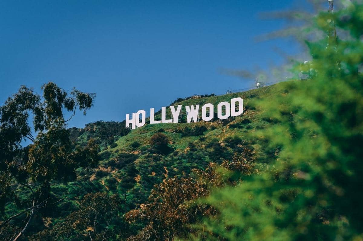Kota Hollywood, Amerika Serikat.