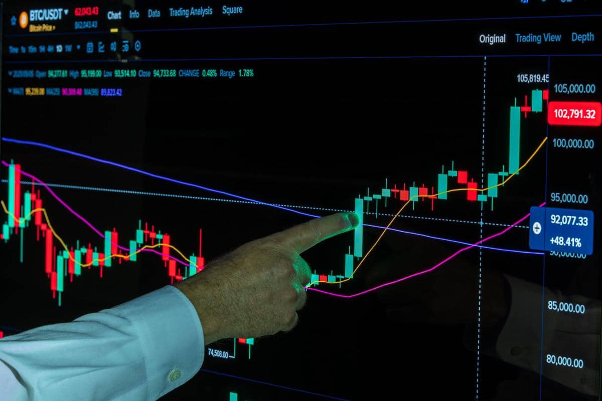 ilustrasi trading (Pexels.com/Rafael Minguet Delgado)