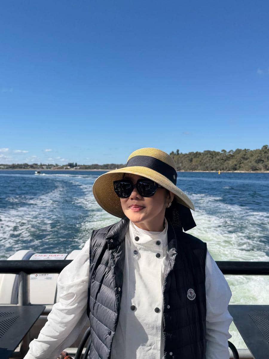 Keluarga Nikita Willy liburan di Perth