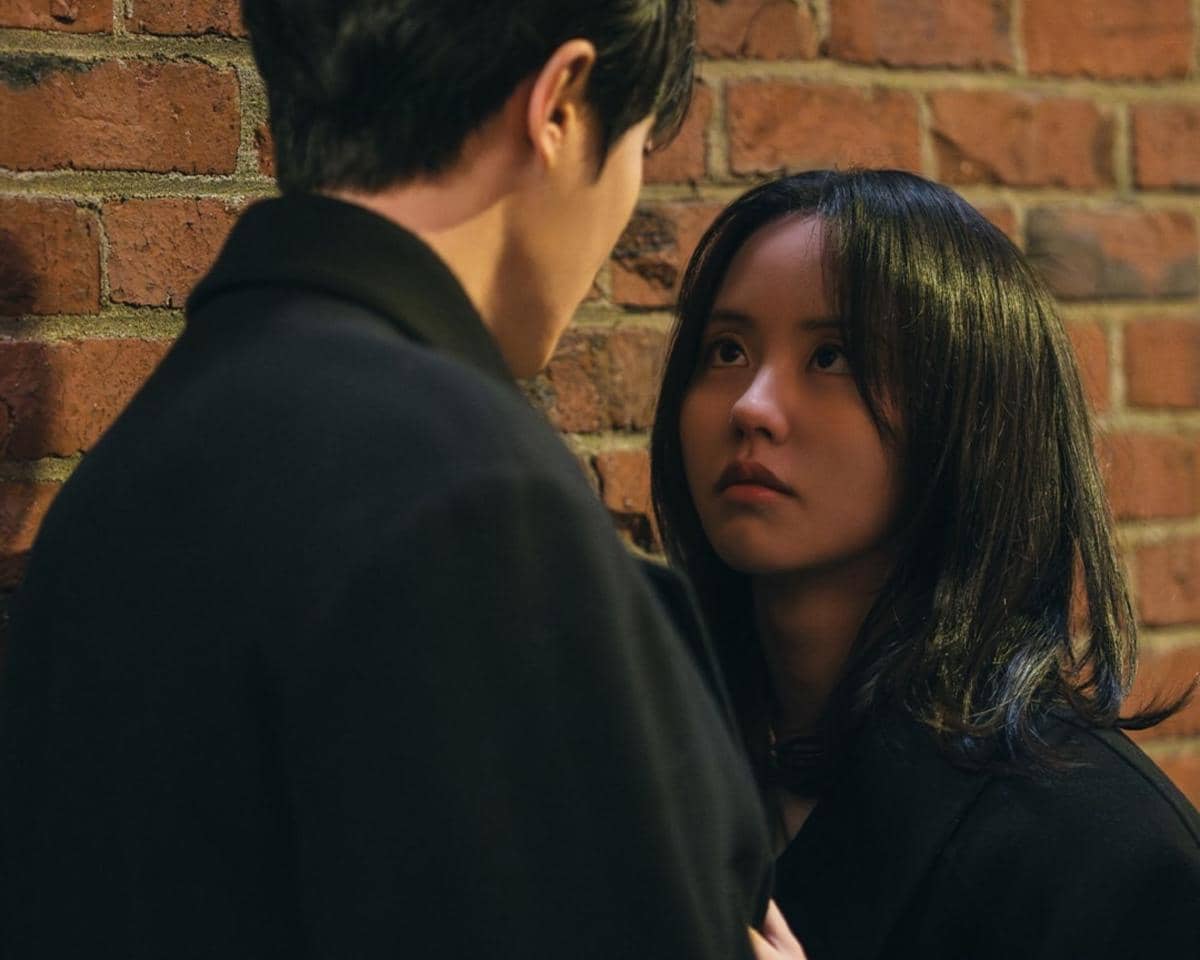 Cuplikan adegan drama Korea Between Steps yang diunggah melalui akun Instagram resmi ENA Drama di media sosial.