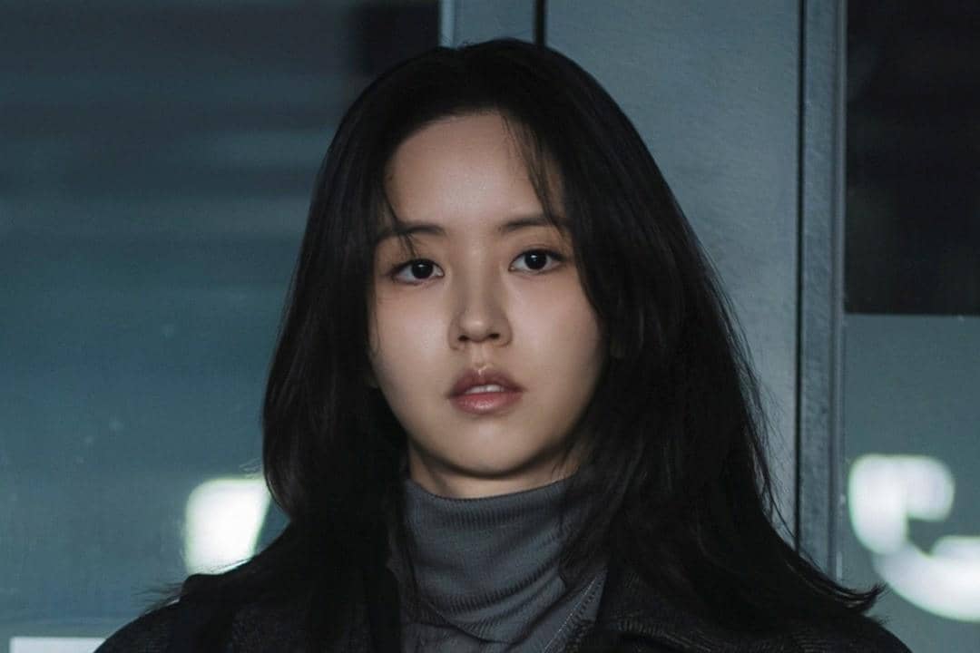 Potongan adegan drama Between Steps yang dibagikan melalui akun Instagram resmi ENA Drama untuk promosi.