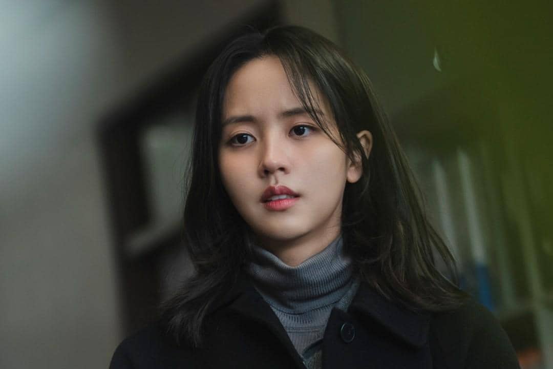 Potongan adegan dari drama Between Steps dalam gambar promosi yang dibagikan melalui akun Instagram ENA Drama.