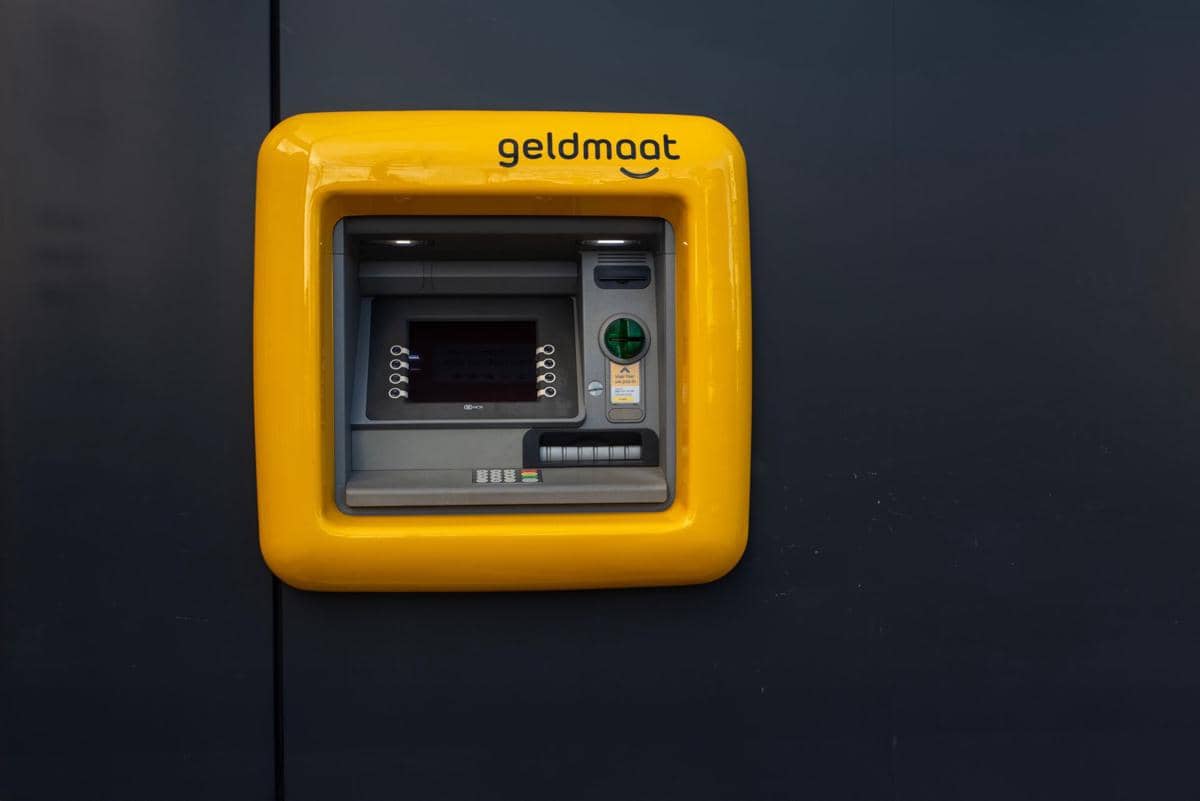 Ilustrasi mesin ATM (pexels.com/Jan van der Wolf)