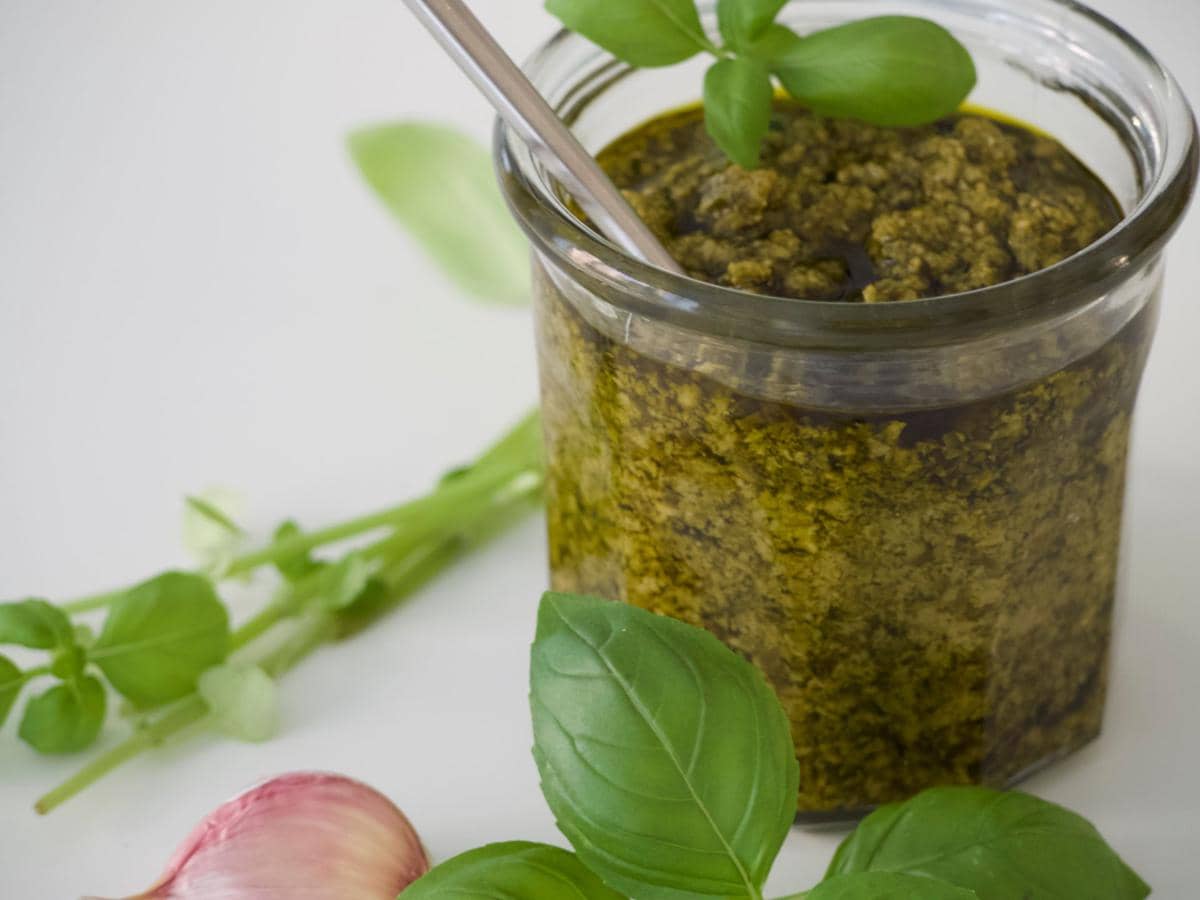 Resep Green Chili Oil Rumahan yang Tahan Lama untuk Stok