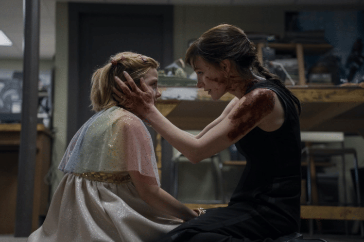 5 Film Horor Mirip Other Mommy, antara Teror dan Ibu