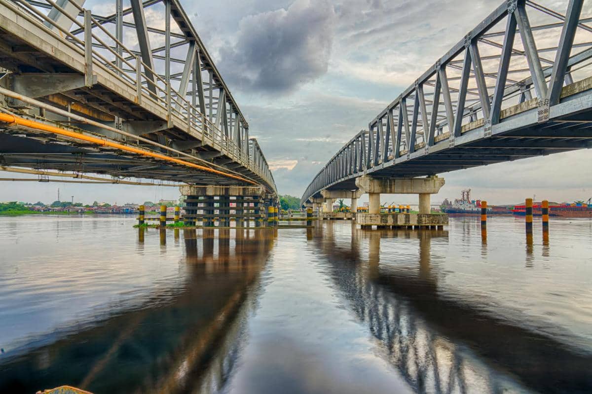 Truk Berat Mulai Bisa Lewat Jembatan Kapuas I Duplikasi, Ini Aturannya