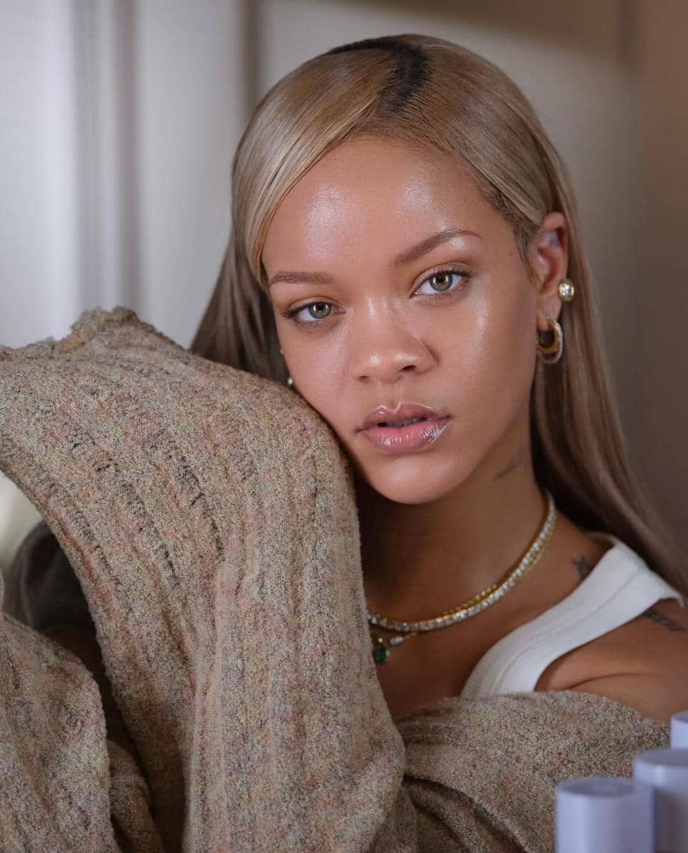 Potret Rihanna dalam unggahan akun Instagram @badgalriri, sesuai keterangan yang menyertai gambar tersebut.