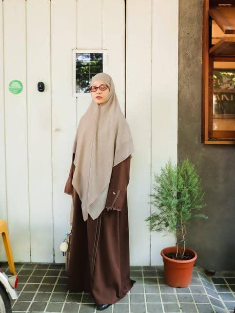 OOTD Dress Hangout ala Natasha Rizky