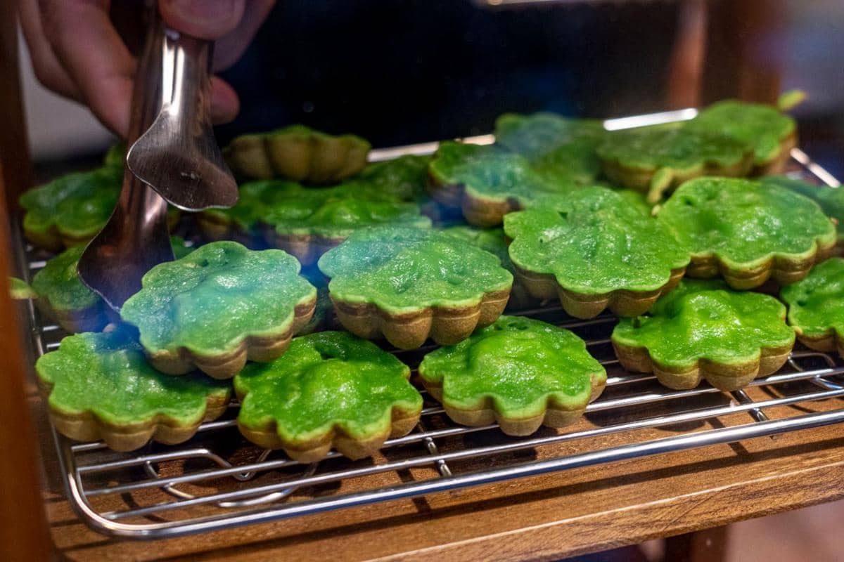 ilustrasi kuih cara pandan