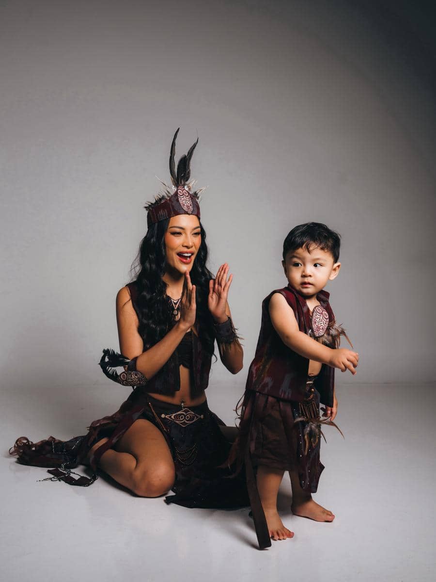 Gaya Erika Carlina dan Andrew.