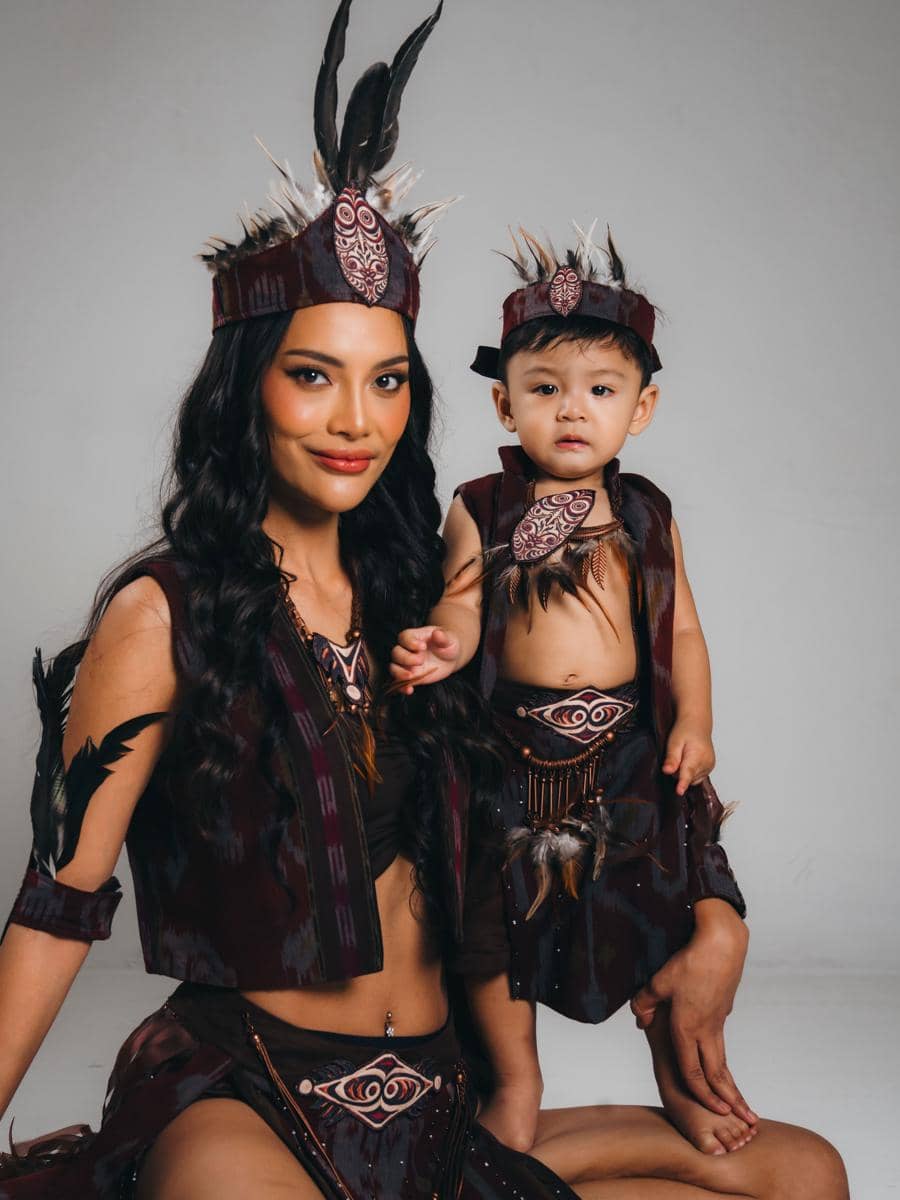 Gaya Erika Carlina dan Andrew.