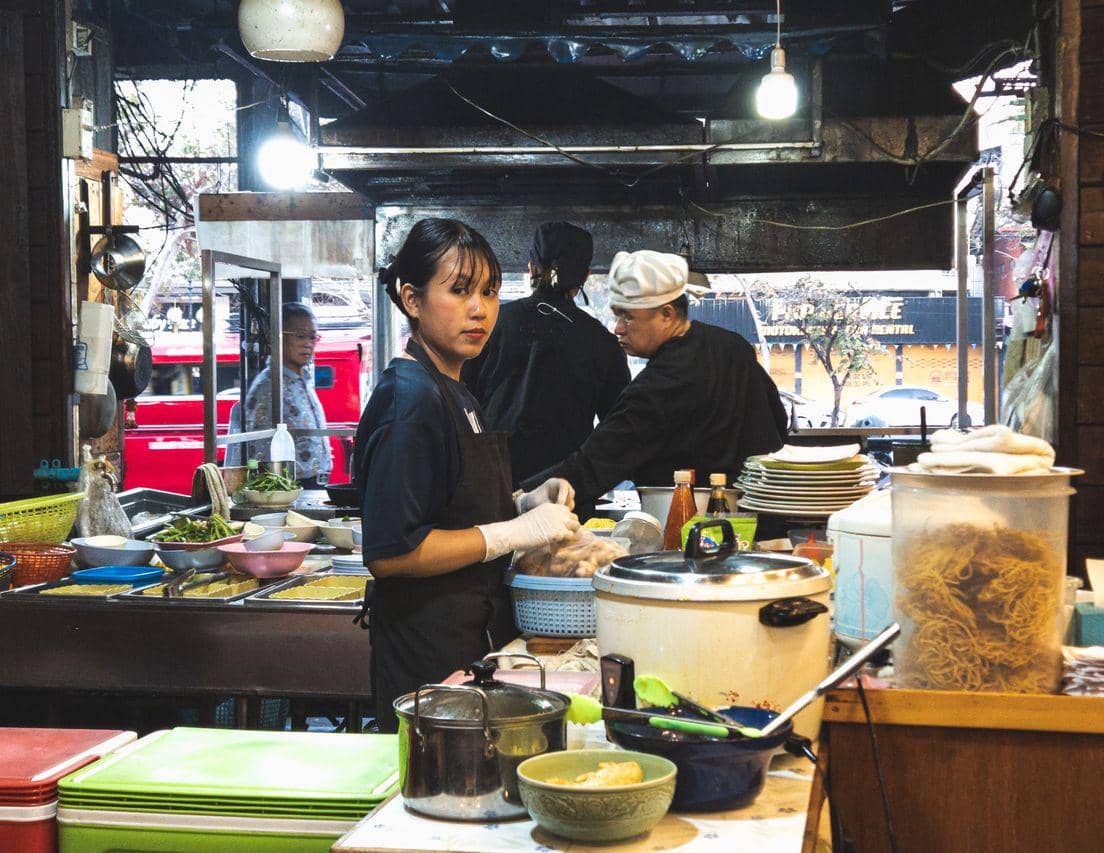 6 Tips Beranikan Diri Jualan Makanan daripada Terus Ditunda