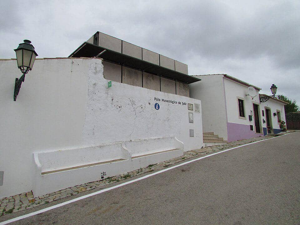 Museum di Salir