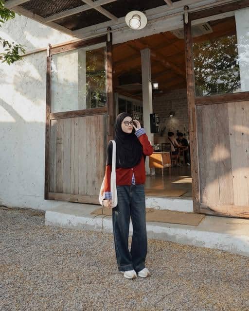 OOTD ke Kafe ala Ratu Isyell