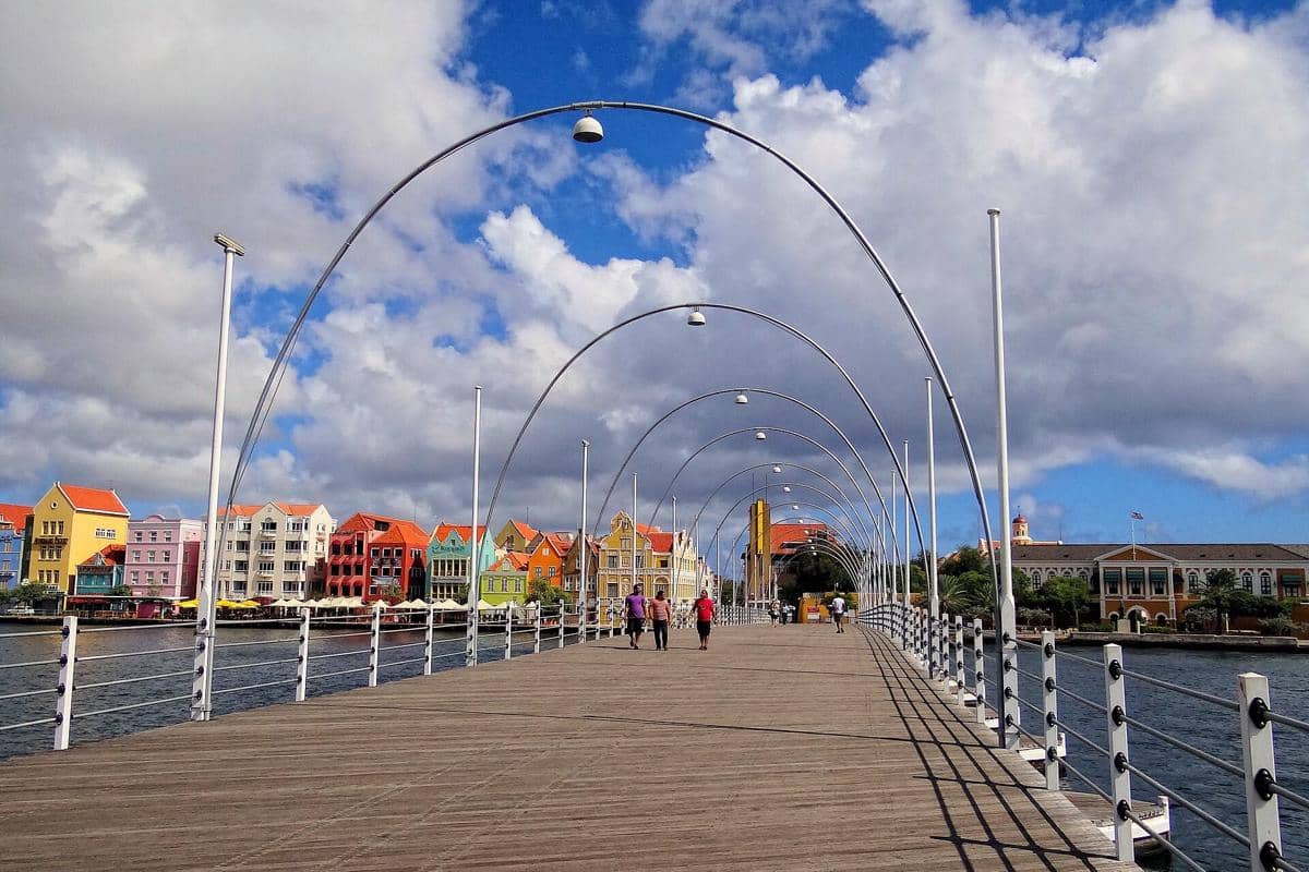 Jembatan Ratu Emma, Willemstad, Curaçao