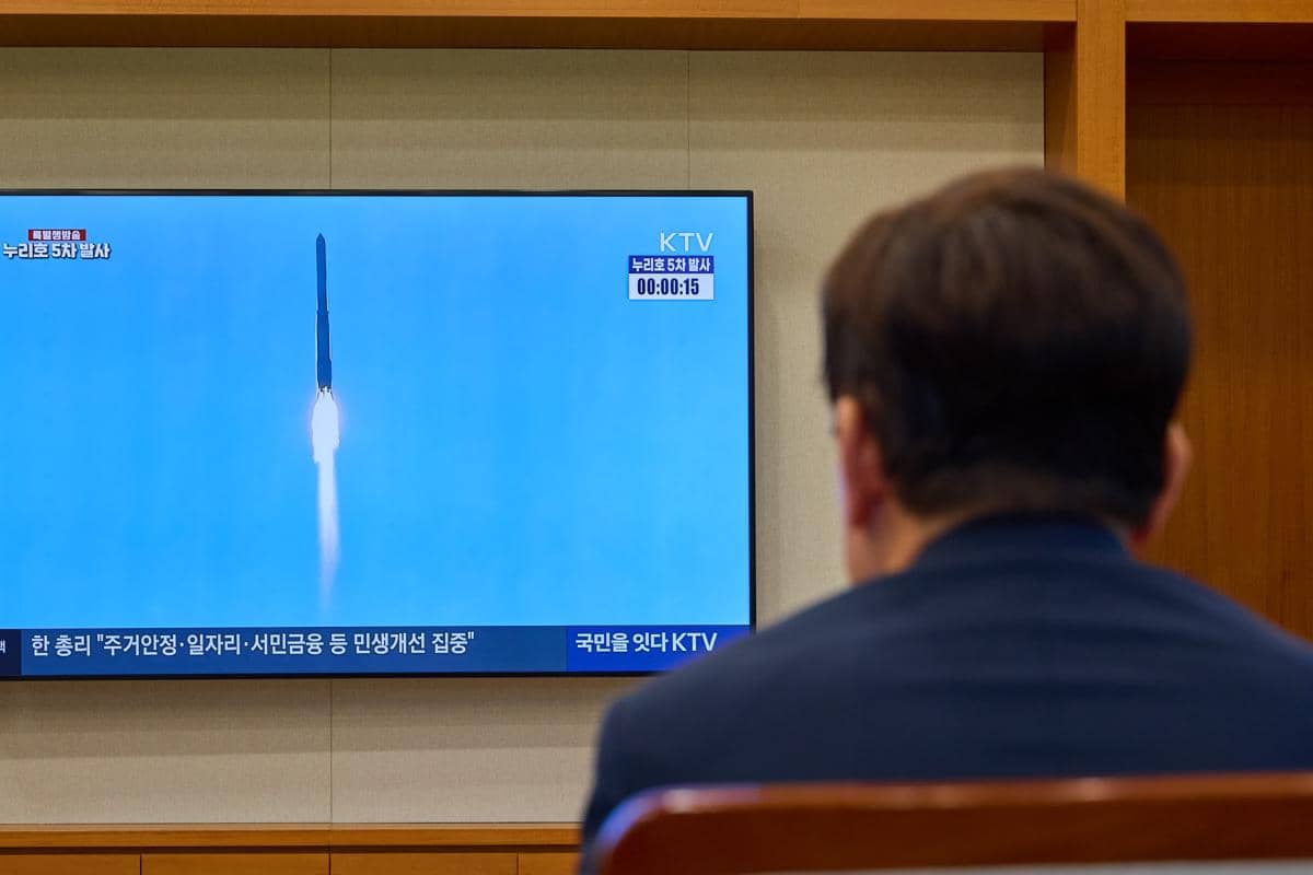 Korsel Sukses Luncurkan Roket Nuri, 5 Satelit Pengamatan Bumi Mengorbit
