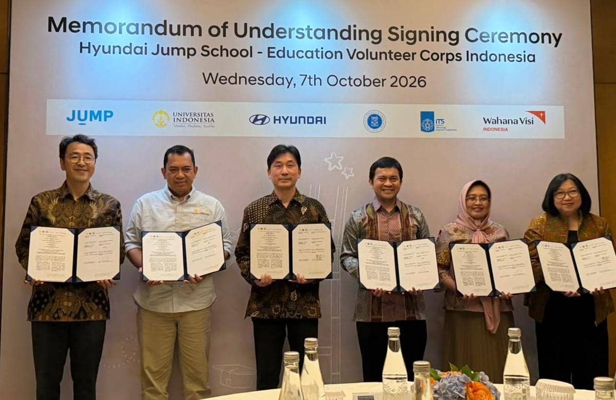 Kegiatan Hyundai JUMP School batch ketiga yang melibatkan 100 mahasiswa sebagai peserta program pembelajaran.