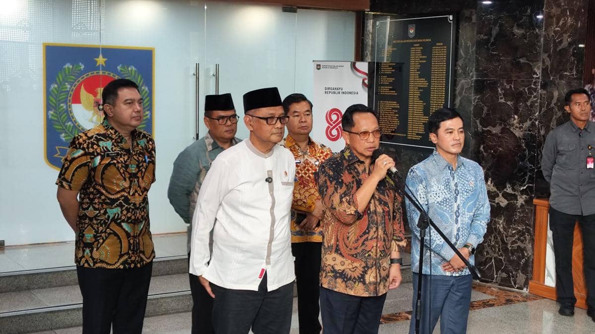 Mendagri, Menkes, Menhaj Sepakati SEB soal Pelayanan Haji dan Umrah