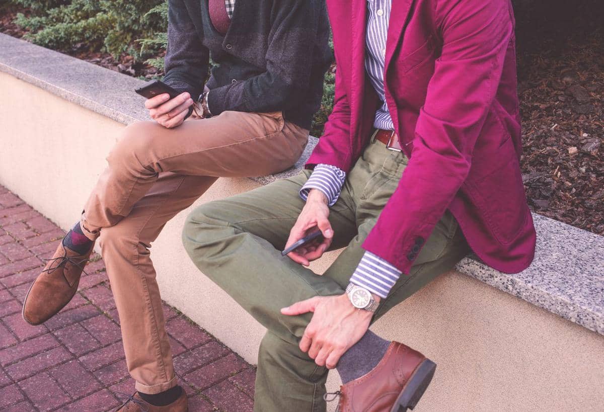 5 Perbedaan Chinos dan Khaki, Sering Dianggap Sama Padahal Berbeda