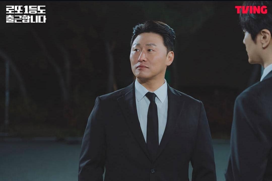 Cuplikan drama Korea The Ordinary Jackpot dari akun Instagram resmi TVING yang menampilkan adegan dalam serial tersebut.