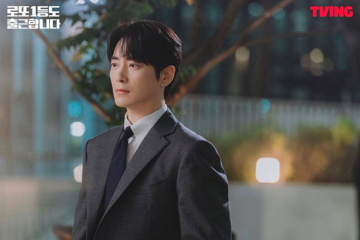 Lee Jun Hyuk di The Ordinary Jackpot