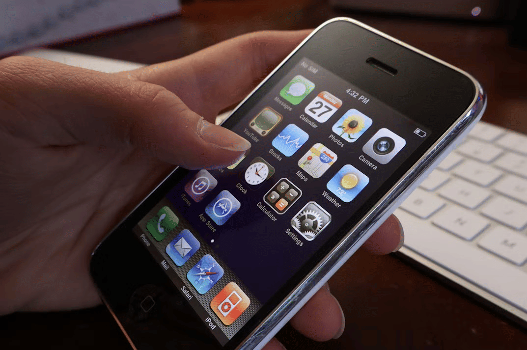 ilustrasi iPhone