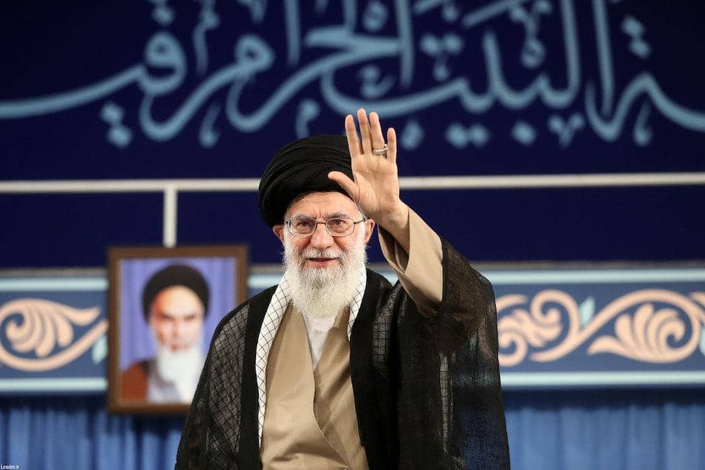 Pemimpin Tertinggi Iran ke-2 Ayatollah Ali Khamenei